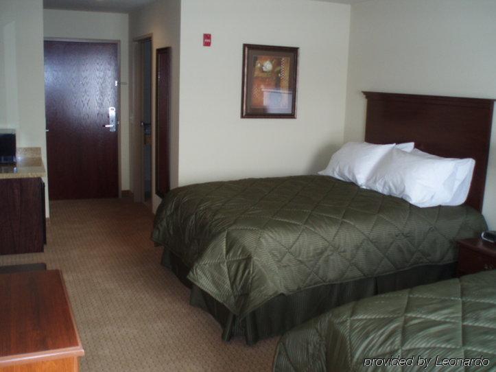 Cobblestone Inn & Suites - Clintonville Room photo